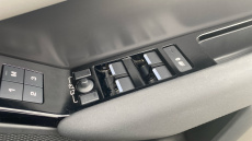 Land Rover Range Rover Velar 2.0 D200 MHEV Dynamic SE 5dr Auto Diesel Estate